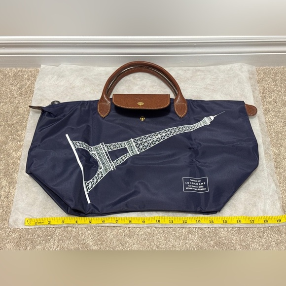 Longchamp Limited Edition Eiffel Tower Le Pilage Tote - Picture 2 of 13